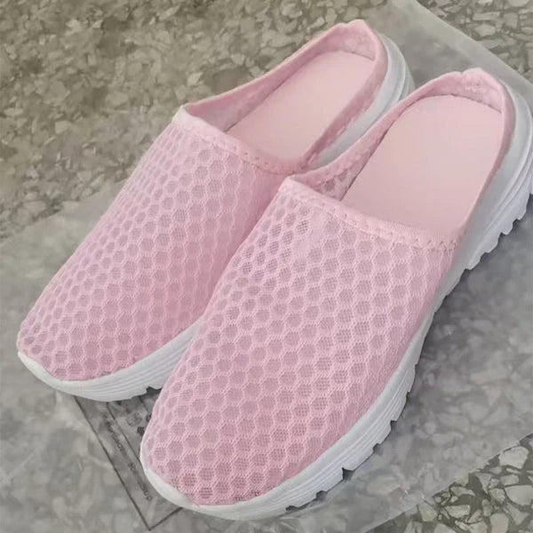 Distinctive Casual Comfort Breathable Mesh Slippers for Everyday Wear