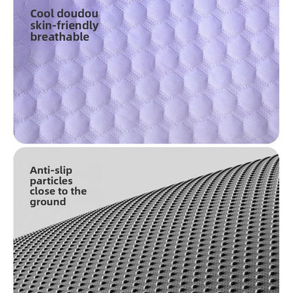Pet-Friendly Ice Silk Pet Cooling Mat – Breathable Summer Cooling Bed