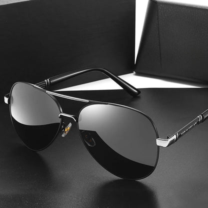 Distinctive Unisex Fashion Sunglasses for Everyday Wear