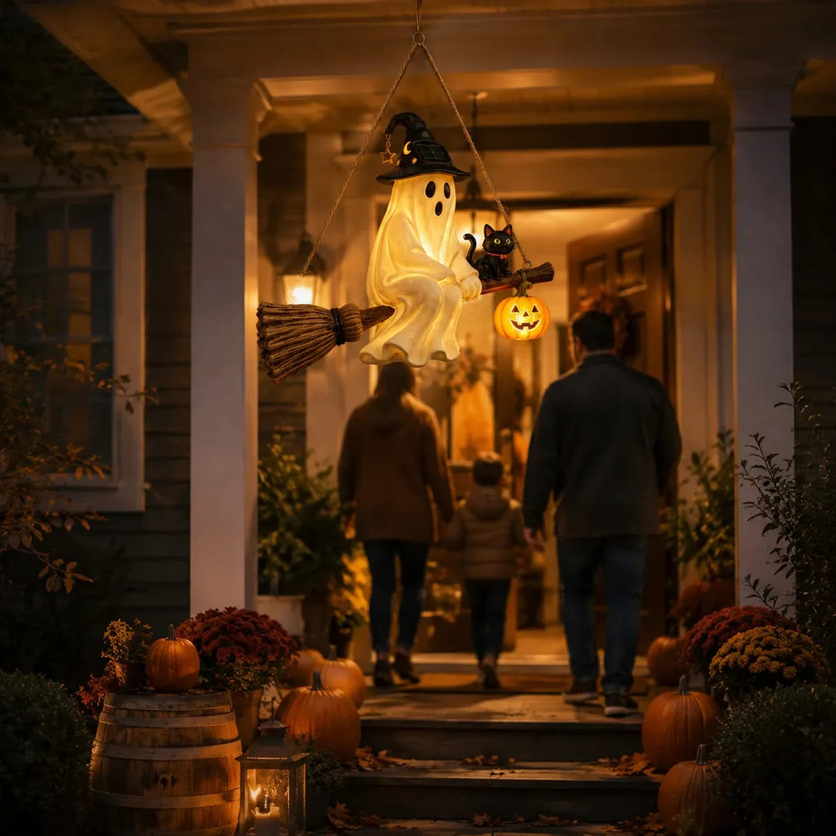 Hanging Solar Ghost Lantern for a Warm Halloween Porch Glow