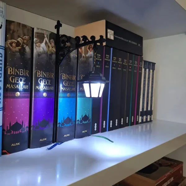 Decorative Ghost Bookshelf Lantern for Focused Lighting