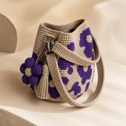 Space-Saving Handwoven Flower Bucket Bag for Organized Storage