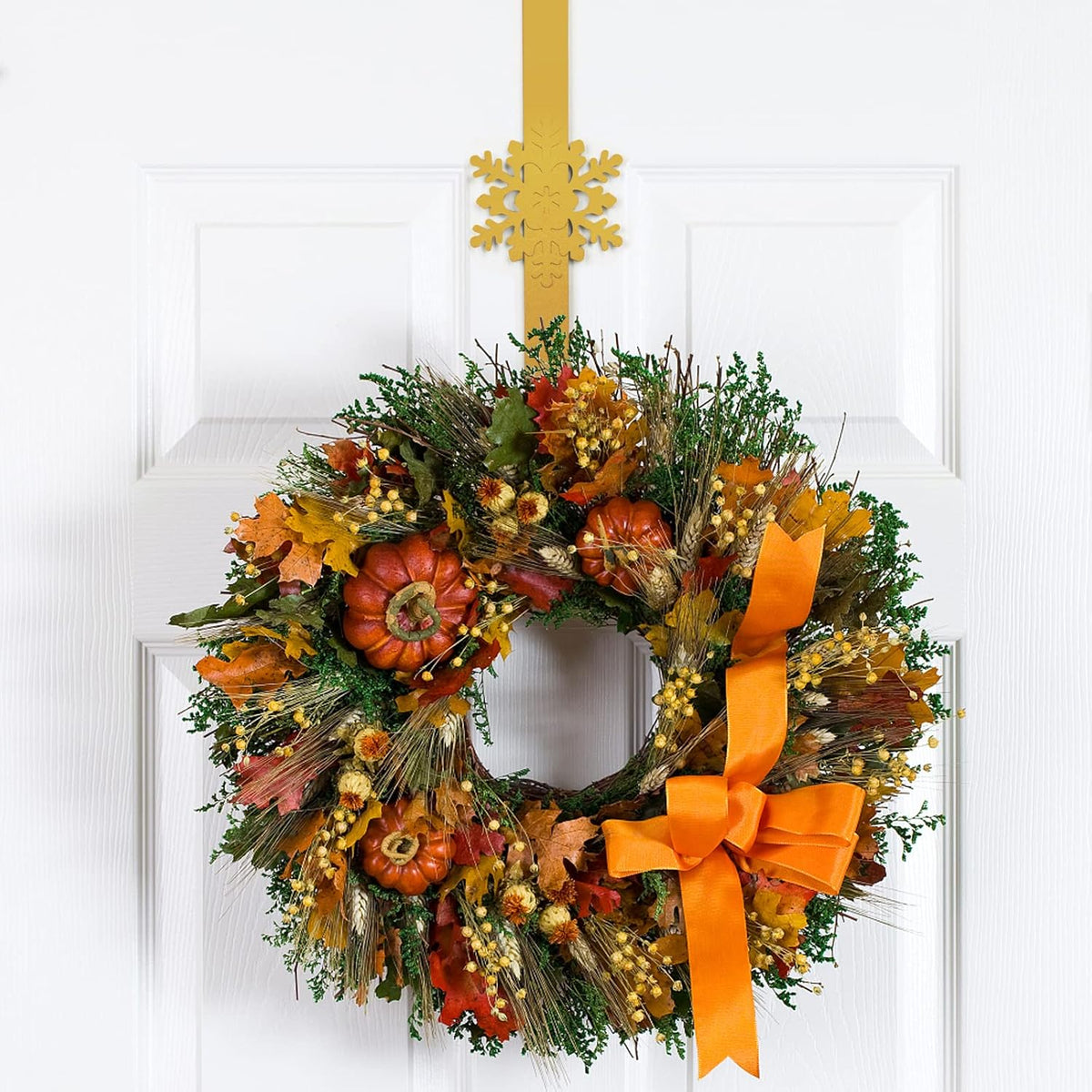 Space-Saving Metal Over The Door Wreath Hanger – Snowflake Tree Star