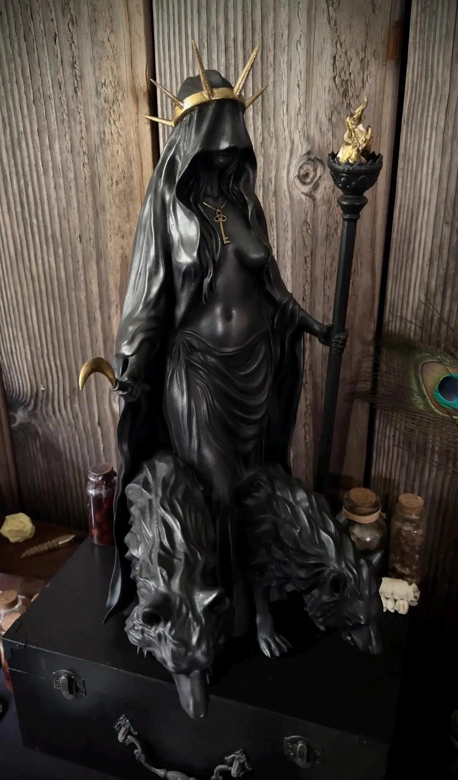 Purpose-Built Hekate Niktipolos, The Witch of The