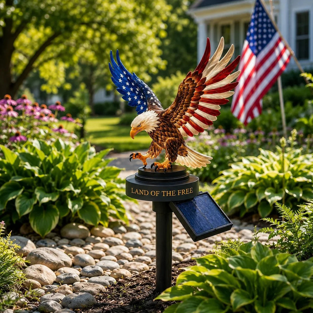 Outdoor-Ready Solar Eagle – American Freedom for Garden Display