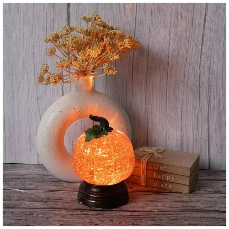 Decorative Glitter Lighted Pumpkin Snow Globe for Focused Lighting