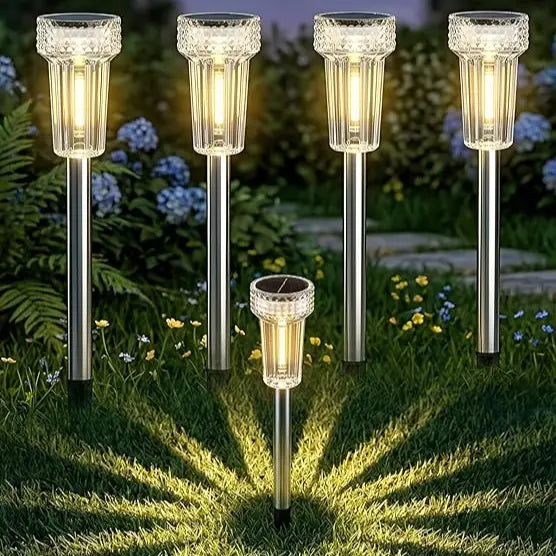 Outdoor Solar Pathway Lights with 360° Starburst Glow